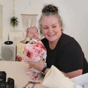 Toledo Newborn Photographer Jen Hannum of Stargazer Photography